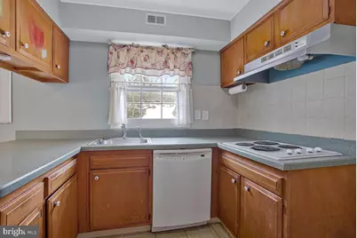 12409 Rockledge Drive, Bowie, MD 20715 - Photo 16