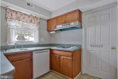12409 Rockledge Drive, Bowie, MD 20715 - Photo 14