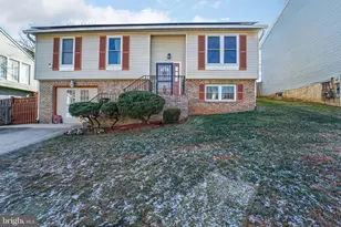 5807 Burgundy St, Capitol Heights, MD 20743 - Photo 2