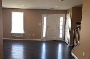 9623 Smithview Pl, Lanham, MD 20706 - Photo 4