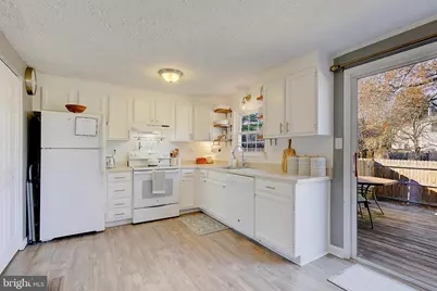 3016 N Dale Lane, Bowie, MD 20716 - Photo 16