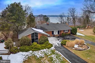 9705 Manteo Ct, Fort Washington, MD 20744 - Photo 1