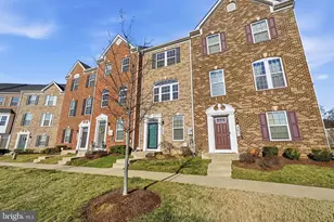 703 Sky Bridge Dr, Upper Marlboro, MD 20774 - Photo 2