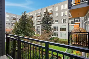 145 Riverhaven Dr, Oxon Hill, MD 20745 - Photo 18