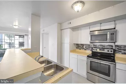 14000 Lord Marlborough Place #18-1, Upper Marlboro, MD 20772 - Photo 8