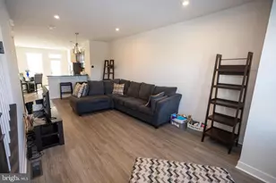 9926 New Pointe Dr, Upper Marlboro, MD 20774 - Photo 8