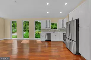12116 Old Fort Rd, Fort Washington, MD 20744 - Photo 10