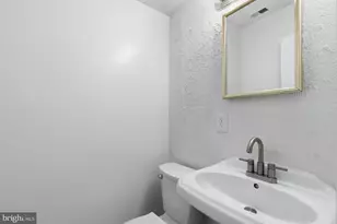 11440 Laurelwalk Dr, Laurel, MD 20708 - Photo 14