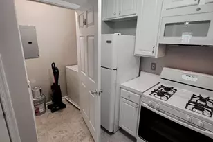 6500 Lake Park Dr, Greenbelt, MD 20770 - Photo 6