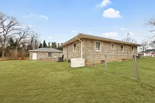 7809 Locust Ln, Fort Washington, MD 20744 - Photo 2