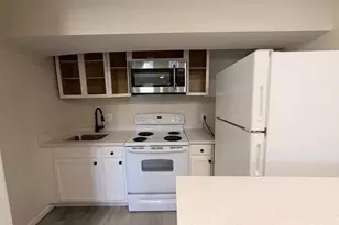 4054 Hanson Oaks Dr, Hyattsville, MD 20784 - Photo 34