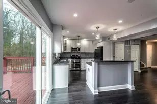 5919 Applegarth Pl, Capitol Heights, MD 20743 - Photo 18