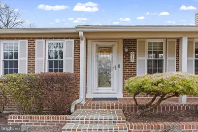 913 Wrigley Place, Fort Washington, MD 20744 - Photo 2