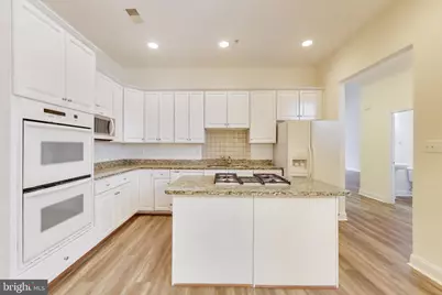 7214 Piney Woods Place, Laurel, MD 20707 - Photo 12