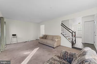 4043 Silver Park Terrace, Suitland, MD 20746 - Photo 6