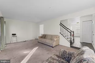 4043 Silver Park Terrace, Suitland, MD 20746 - Photo 6