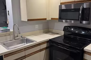 10409 Beacon Ridge Dr, Bowie, MD 20721 - Photo 2