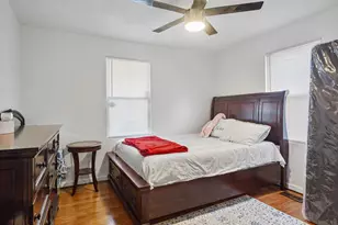 310 70th Pl, Capitol Heights, MD 20743 - Photo 10