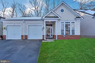 9800 Stonewood Ct, Upper Marlboro, MD 20772 - Photo 2