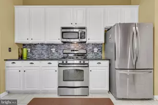 9800 Stonewood Ct, Upper Marlboro, MD 20772 - Photo 16