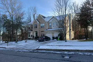 10133 Ellard Dr, Lanham, MD 20706 - Photo 4