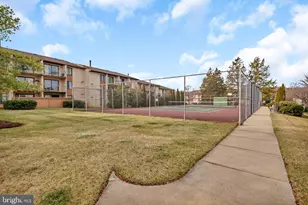 6916 Hanover Pkwy, Greenbelt, MD 20770 - Photo 38