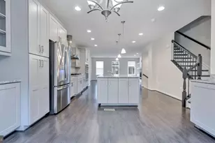 513 Riversail Ln, Oxon Hill, MD 20745 - Photo 6