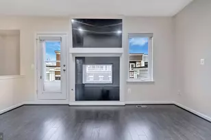 513 Riversail Ln, Oxon Hill, MD 20745 - Photo 34