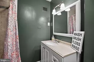 216 Careybrook Ln, Oxon Hill, MD 20745 - Photo 26