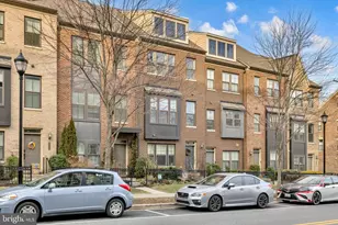 4638 Woodberry St, Riverdale, MD 20737 - Photo 2