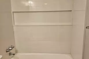 1951 Dutch Village Dr, Landover, MD 20785 - Photo 10