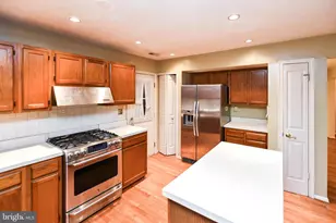 1111 Kings Heather Dr, Bowie, MD 20721 - Photo 6