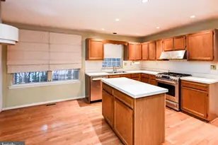 1111 Kings Heather Dr, Bowie, MD 20721 - Photo 8