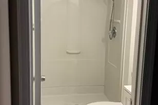 2121 N Anvil Ln, Temple Hills, MD 20748 - Photo 12