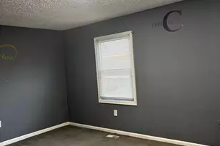 2058 N Anvil Ln, Temple Hills, MD 20748 - Photo 10