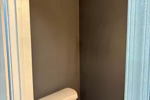 2058 N Anvil Ln, Temple Hills, MD 20748 - Photo 6