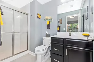 521 Triggerfish Dr, Oxon Hill, MD 20745 - Photo 36