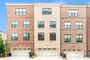 521 Triggerfish Dr, Oxon Hill, MD 20745 - Photo 52