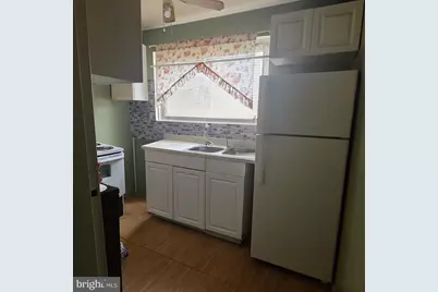 5017 Roseld Court, Oxon Hill, MD 20745 - Photo 2