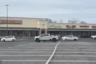 5017 Roseld Ct, Oxon Hill, MD 20745 - Photo 8