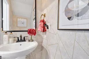 9616 Block St, Lanham, MD 20706 - Photo 10