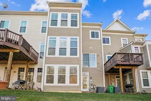 5602 Hartfield Ave, Suitland, MD 20746 - Photo 28