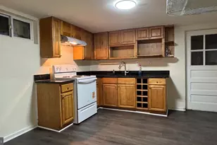 2410 Lewisdale Dr, Hyattsville, MD 20783 - Photo 14