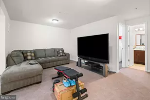 7244 Flag Harbor Dr, District Heights, MD 20747 - Photo 12