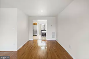 7244 Flag Harbor Dr, District Heights, MD 20747 - Photo 6