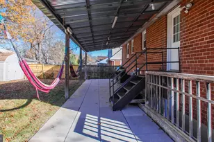 5804 Runford Dr, Hyattsville, MD 20784 - Photo 2