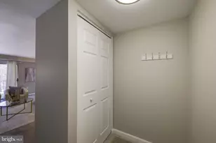 7728 Hanover Pkwy, Greenbelt, MD 20770 - Photo 10