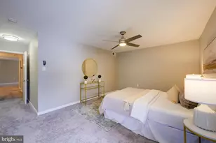 7728 Hanover Pkwy, Greenbelt, MD 20770 - Photo 36