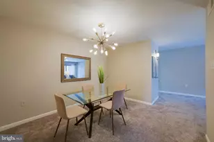 7728 Hanover Pkwy, Greenbelt, MD 20770 - Photo 16