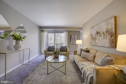 7728 Hanover Parkway #218, Greenbelt, MD 20770 - Photo 4